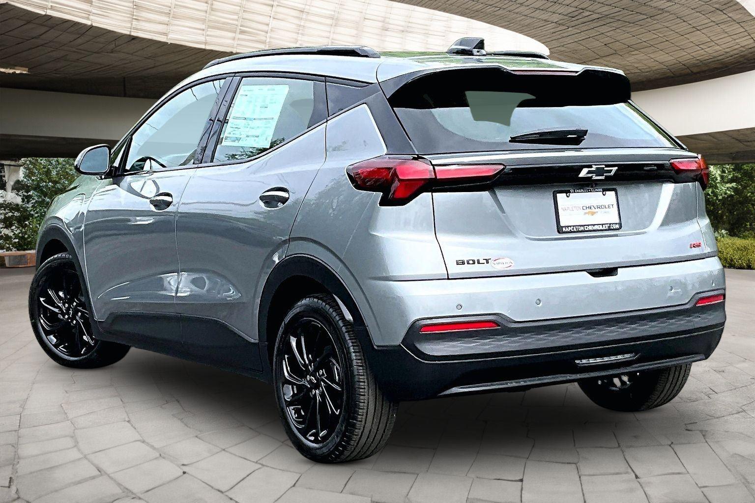2027 Chevrolet Bolt RS - Photo 3