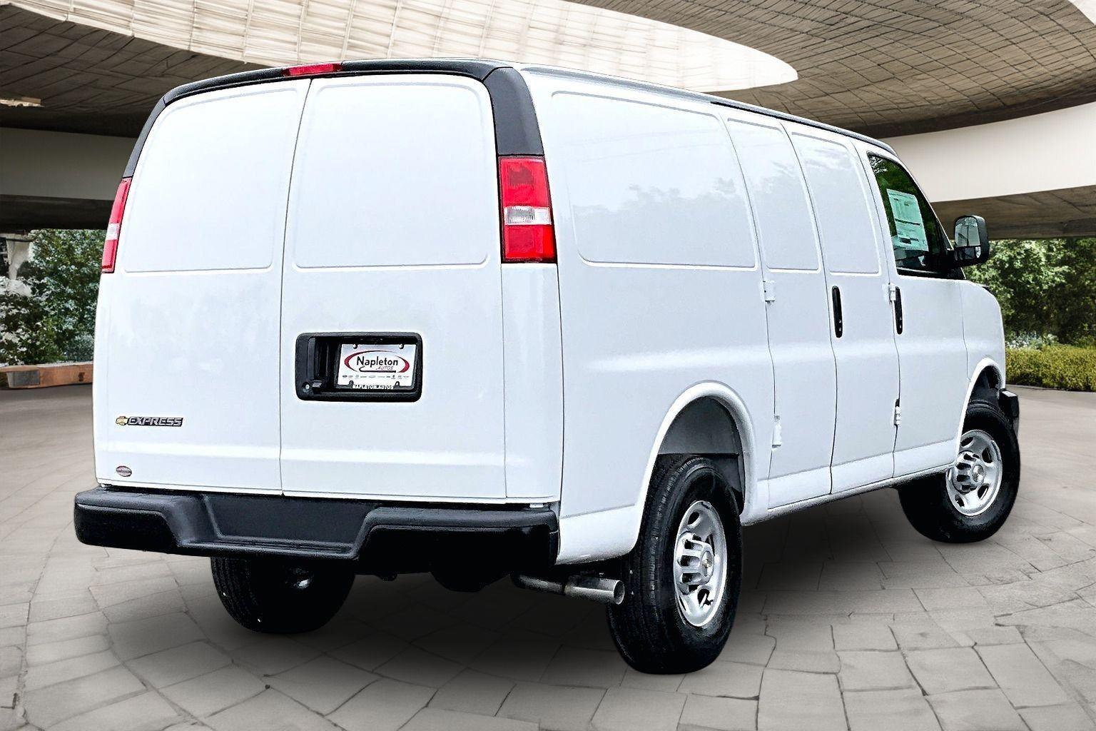 2026 Chevrolet Express Cargo Work Van - Photo 20