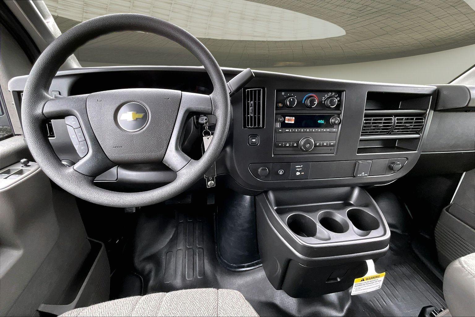 2026 Chevrolet Express Cargo Work Van - Photo 22