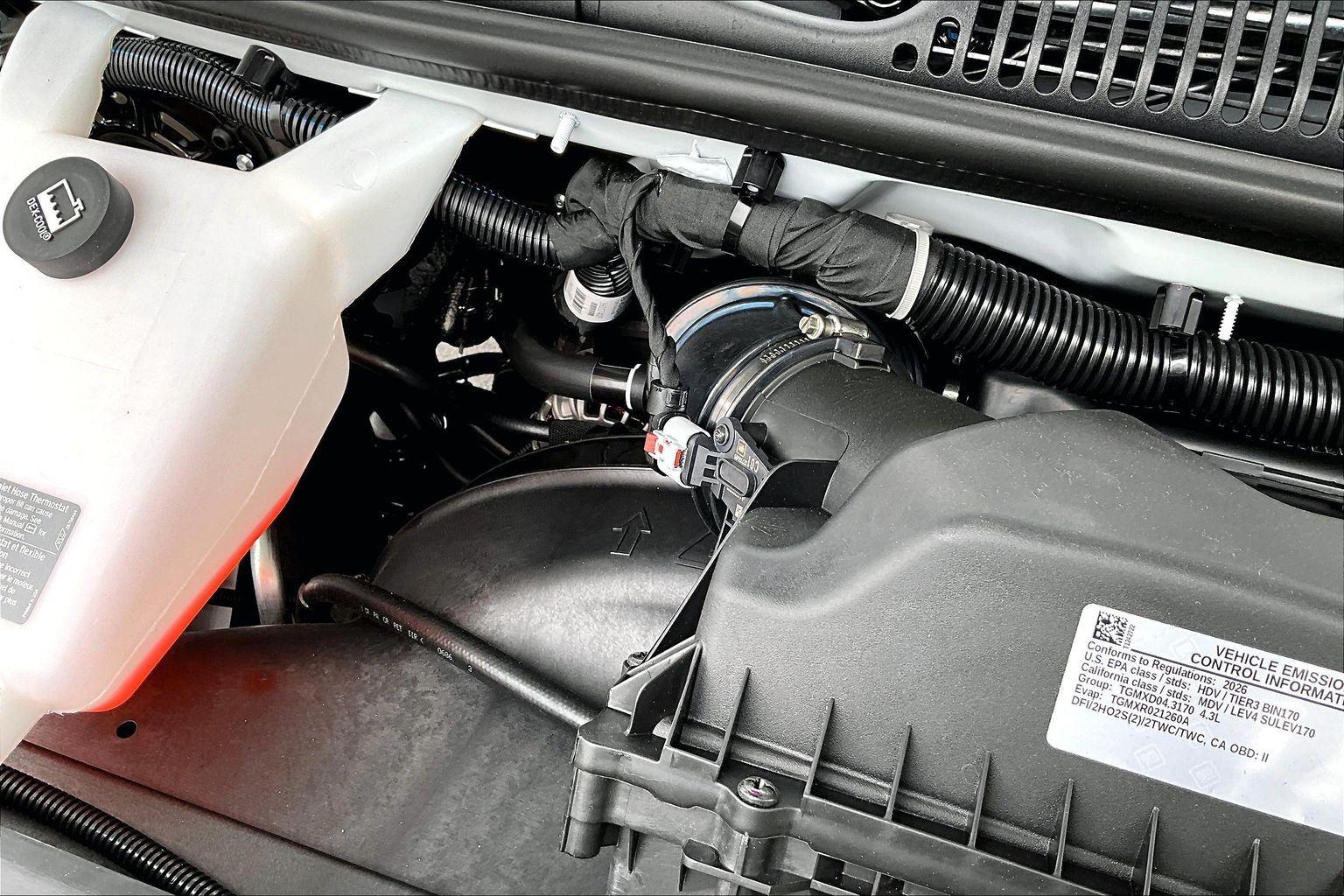 2026 Chevrolet Express Cargo Work Van - Photo 34