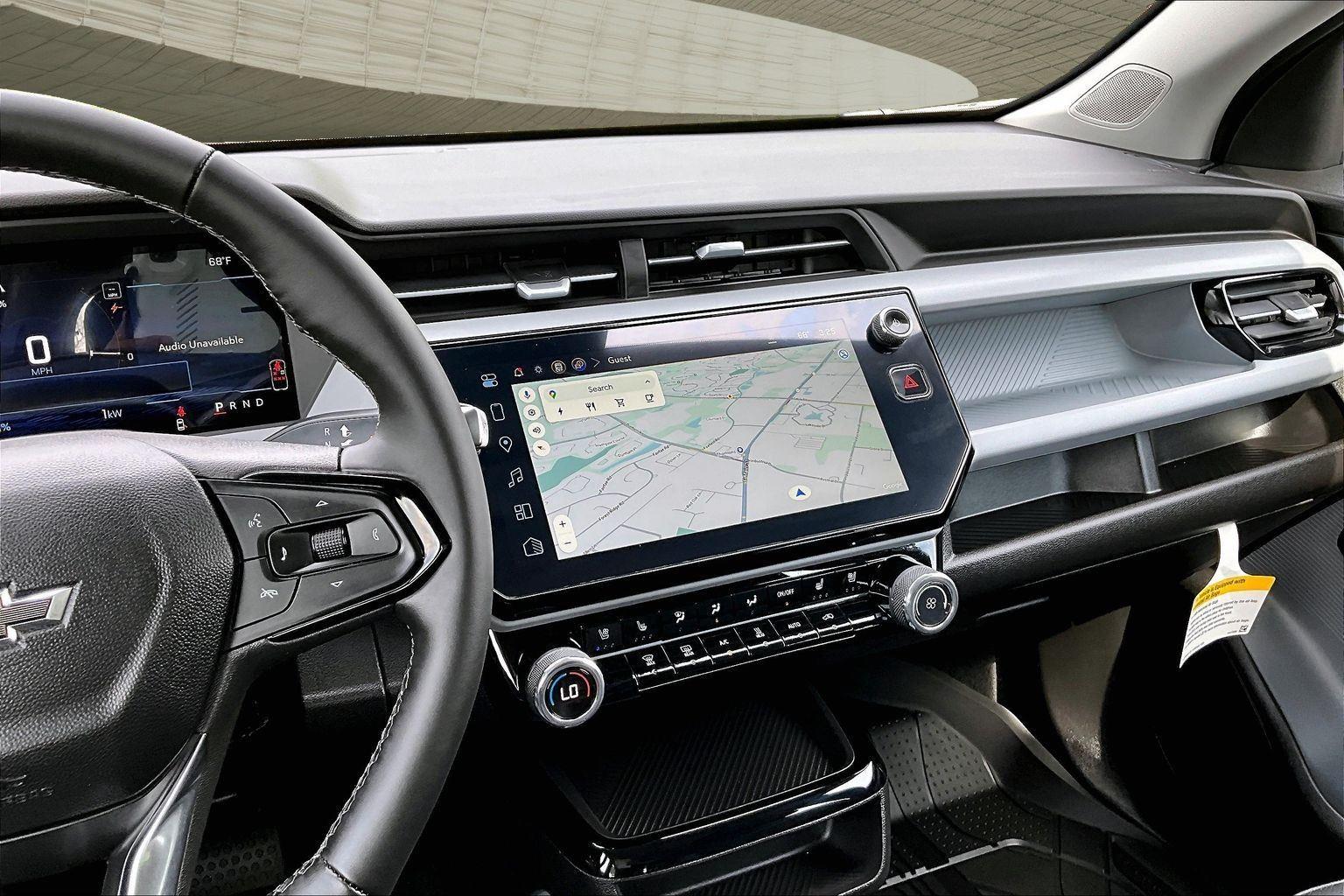 2027 Chevrolet Bolt RS - Photo 7