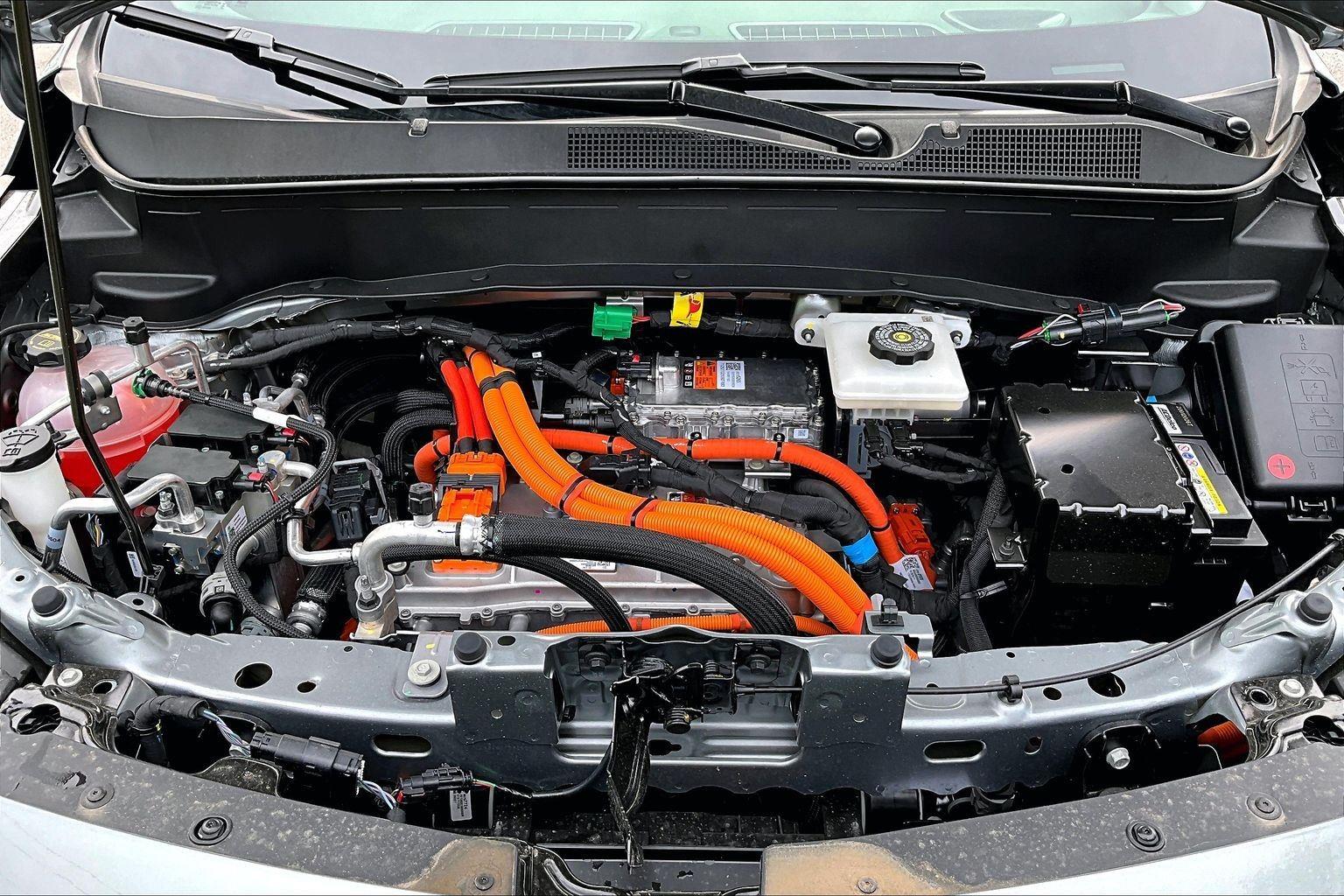 2027 Chevrolet Bolt RS - Photo 14