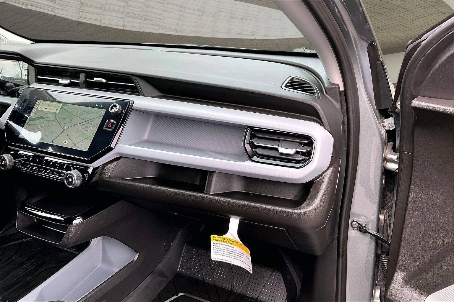 2027 Chevrolet Bolt RS - Photo 34