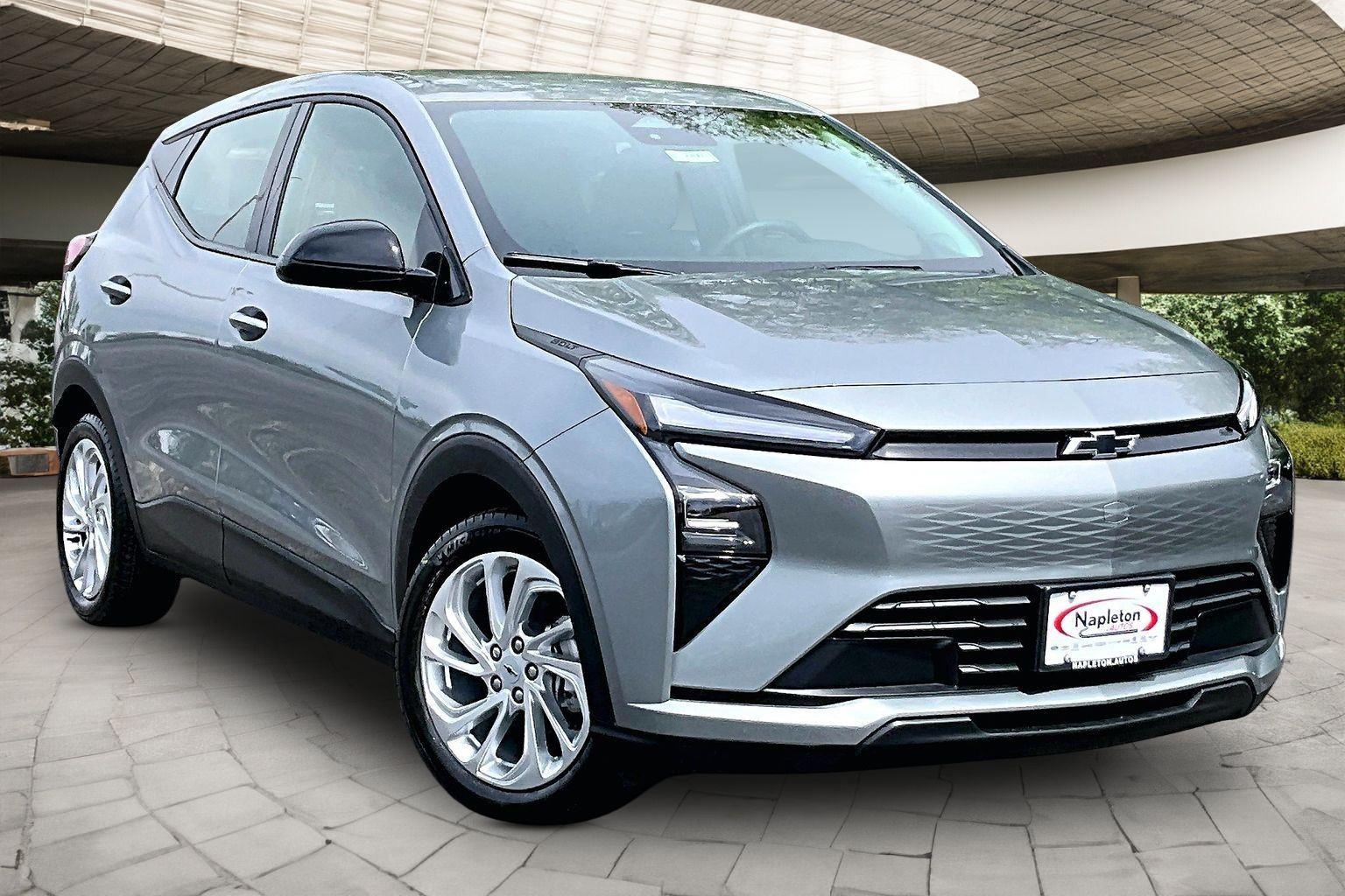 2027 Chevrolet Bolt LT - Photo 2