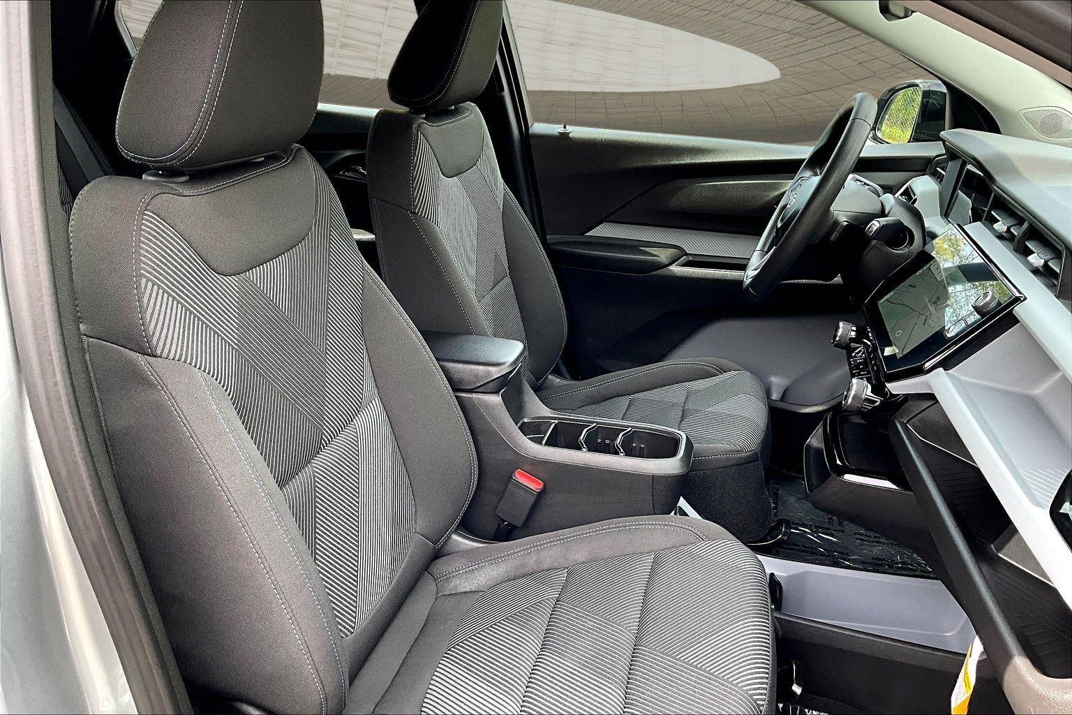 2027 Chevrolet Bolt LT - Photo 12
