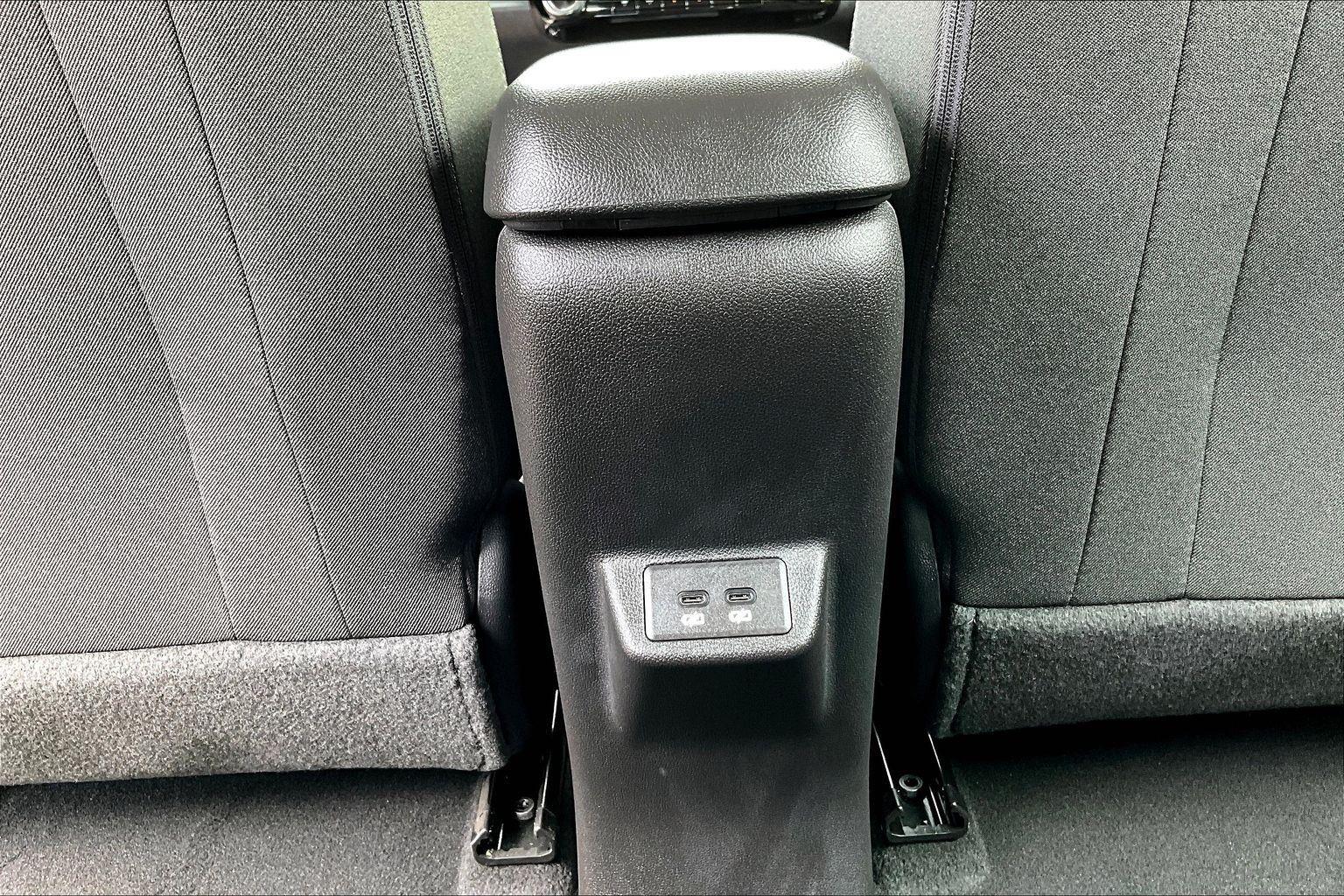 2027 Chevrolet Bolt LT - Photo 19