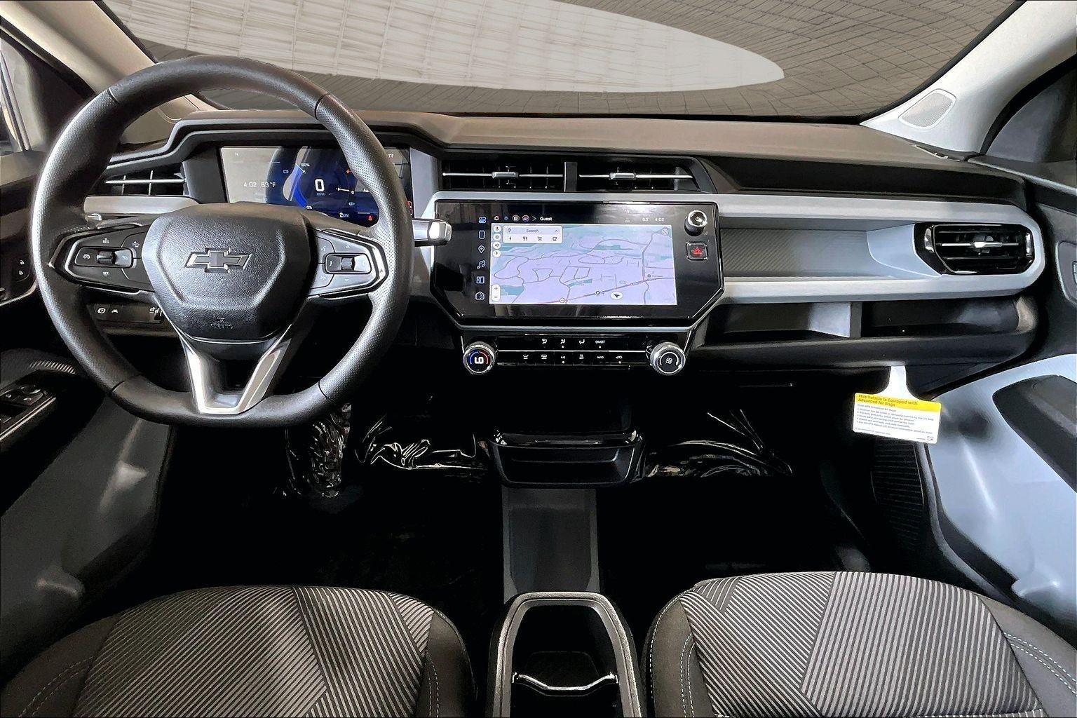 2027 Chevrolet Bolt LT - Photo 6