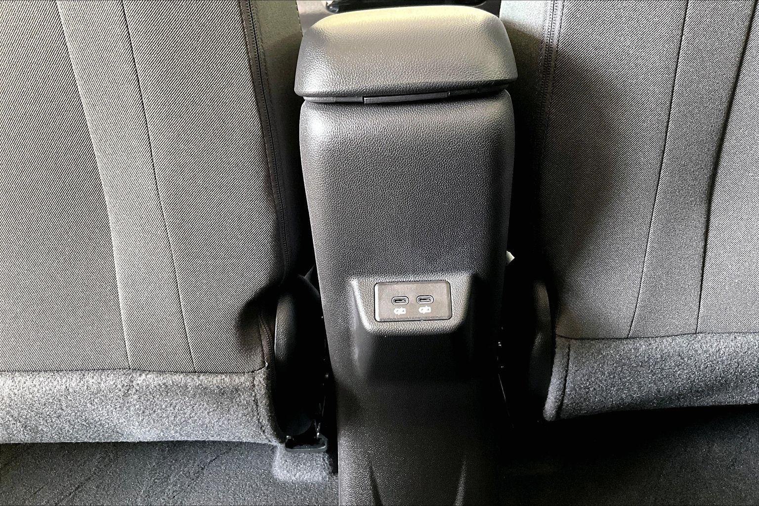 2027 Chevrolet Bolt LT - Photo 19