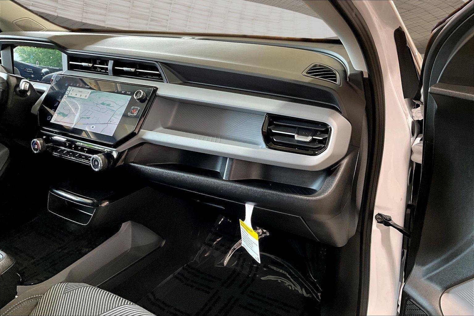2027 Chevrolet Bolt LT - Photo 34