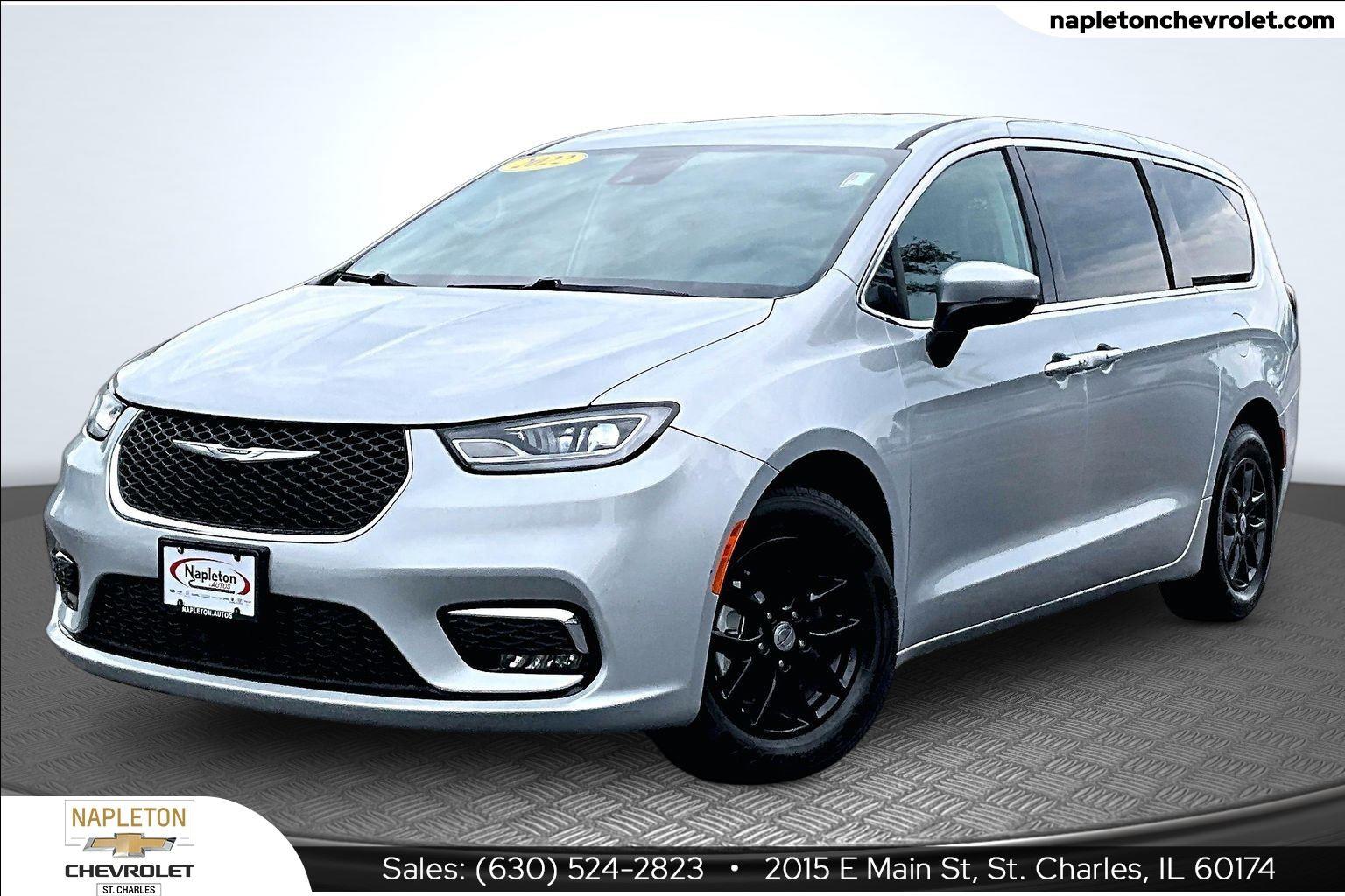Silver Mist Clearcoat 2023 Chrysler Pacifica Minivan Front-Wheel Drive 9-Speed Automatic