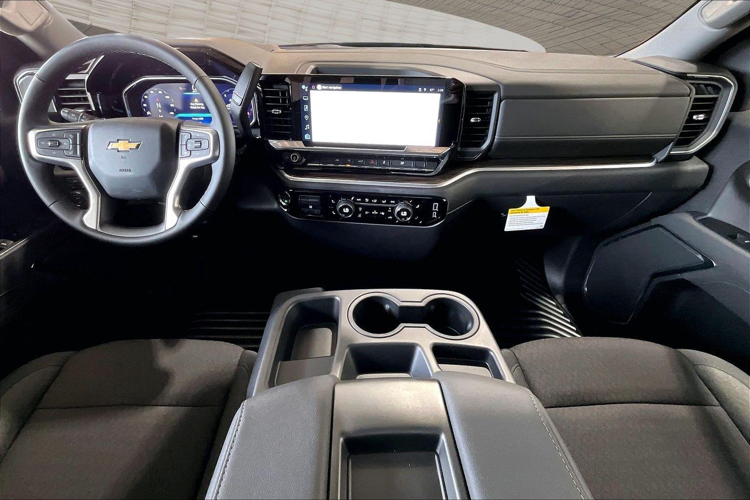 2026 Chevrolet Silverado 1500 LT - Photo 6