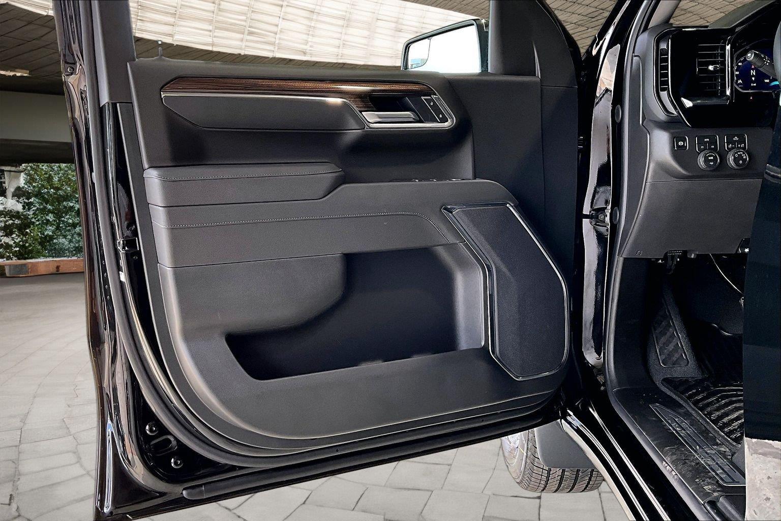 2026 Chevrolet Silverado 1500 LT - Photo 9