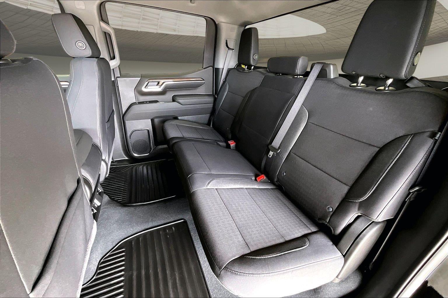 2026 Chevrolet Silverado 1500 LT - Photo 32