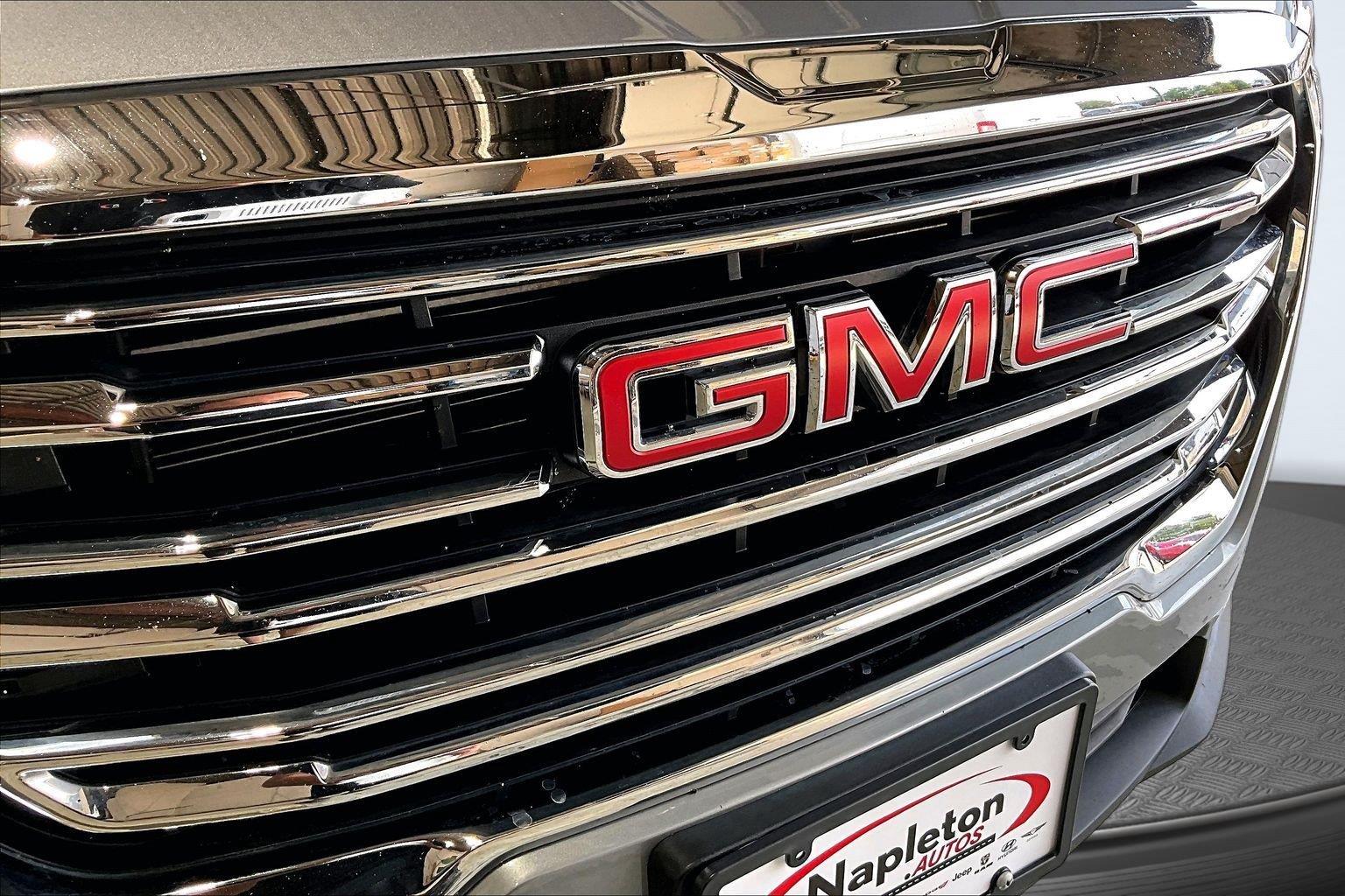 2024 GMC Terrain SLT - Photo 28