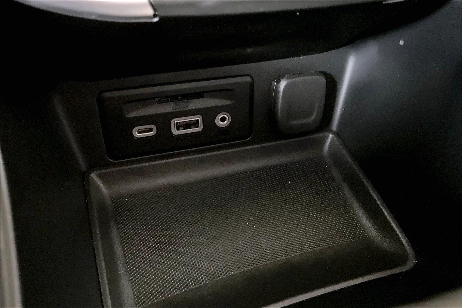 2024 GMC Terrain SLT - Photo 32