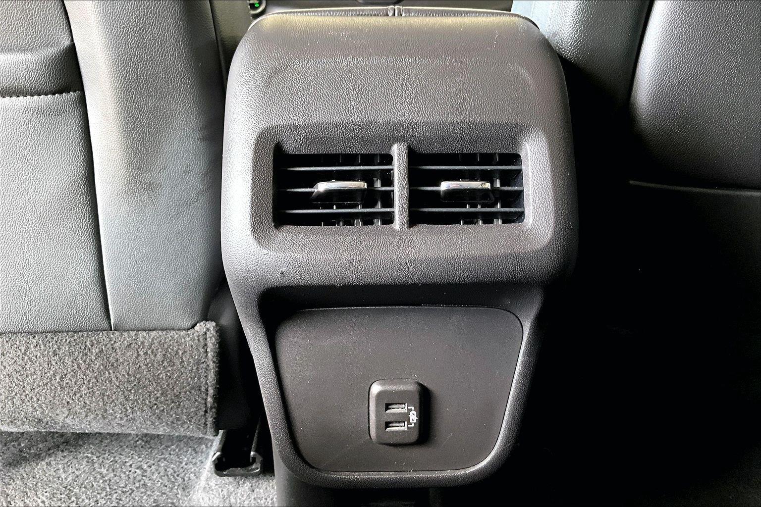 2024 GMC Terrain SLT - Photo 37