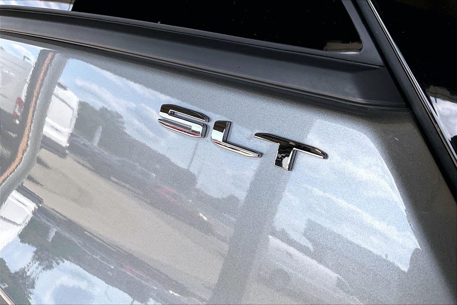 2024 GMC Terrain SLT - Photo 8