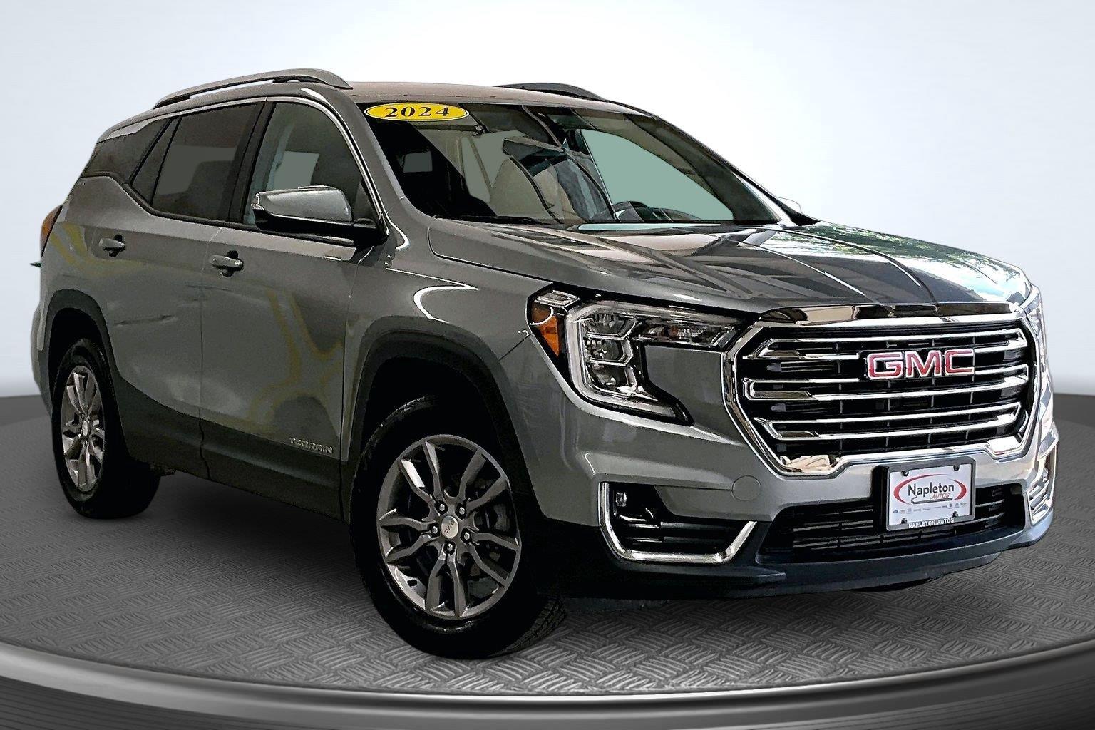 2024 GMC Terrain SLT - Photo 12