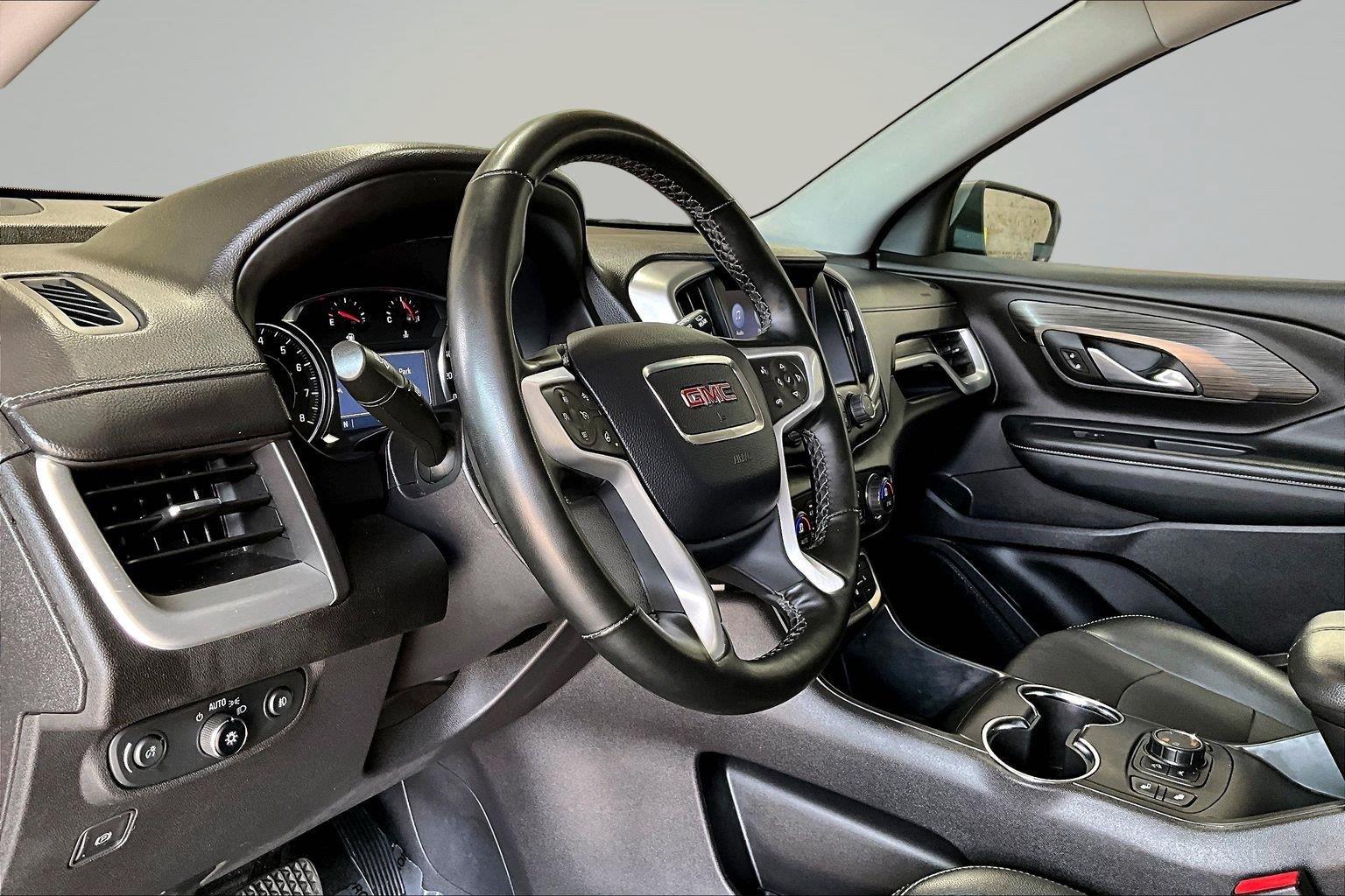 2024 GMC Terrain SLT - Photo 14
