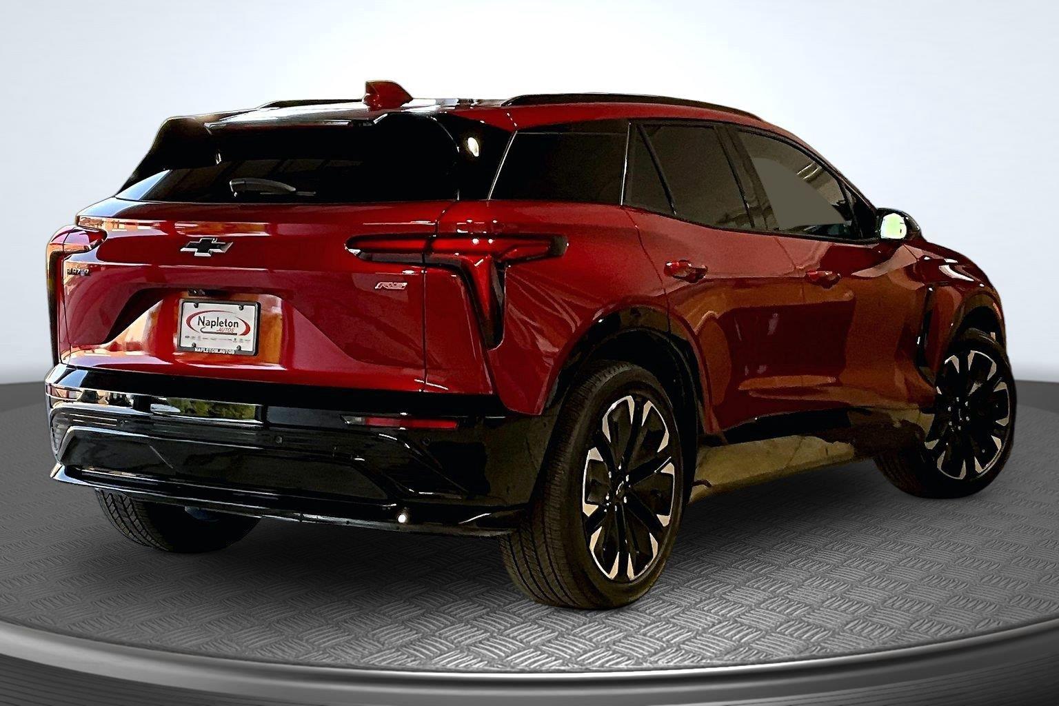 Used 2024 Chevrolet Blazer EV RS with VIN 3GNKDHRK0RS219361 for sale in St. Charles, IL