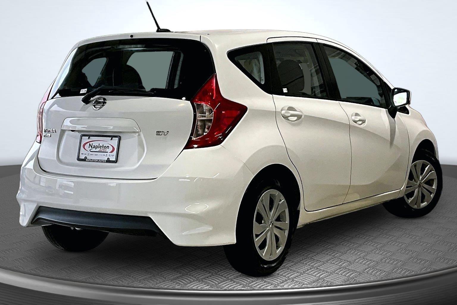 Used 2017 Nissan Versa Note SV with VIN 3N1CE2CPXHL377634 for sale in St. Charles, IL