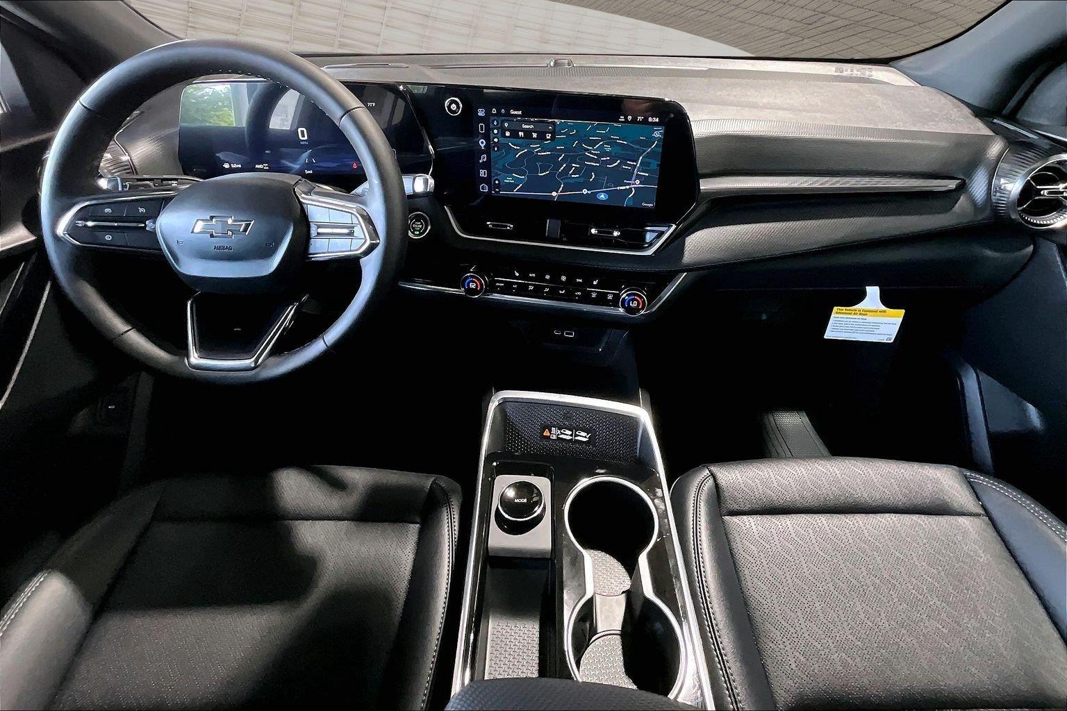 2027 Chevrolet Equinox LT - Photo 6