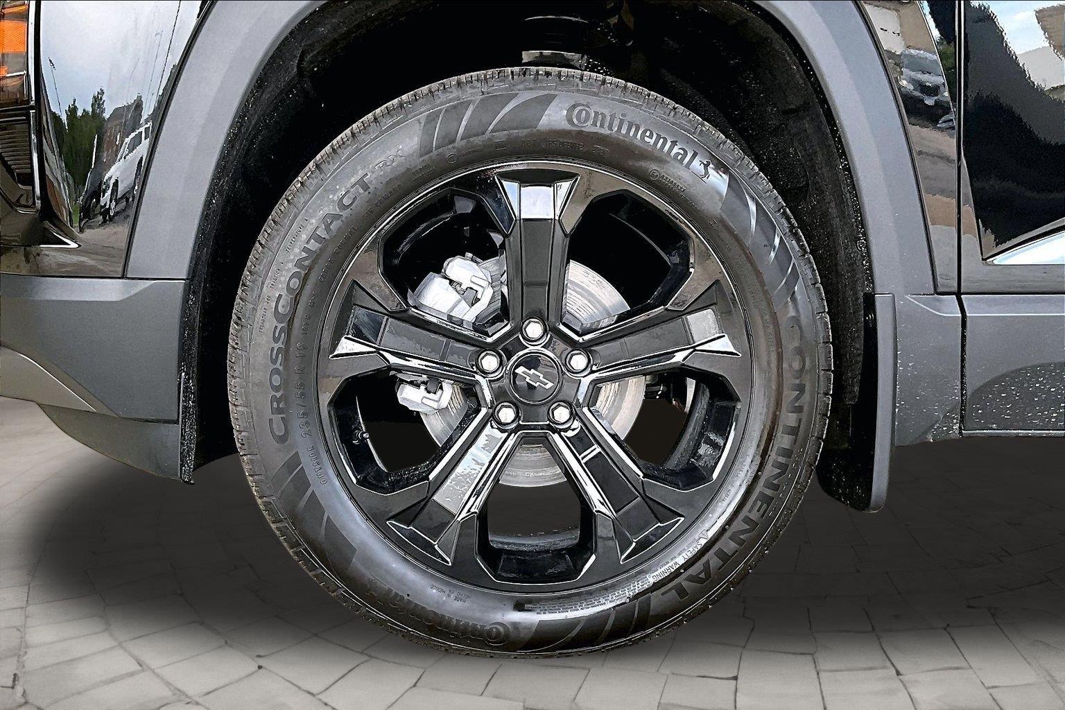 2027 Chevrolet Equinox LT - Photo 15