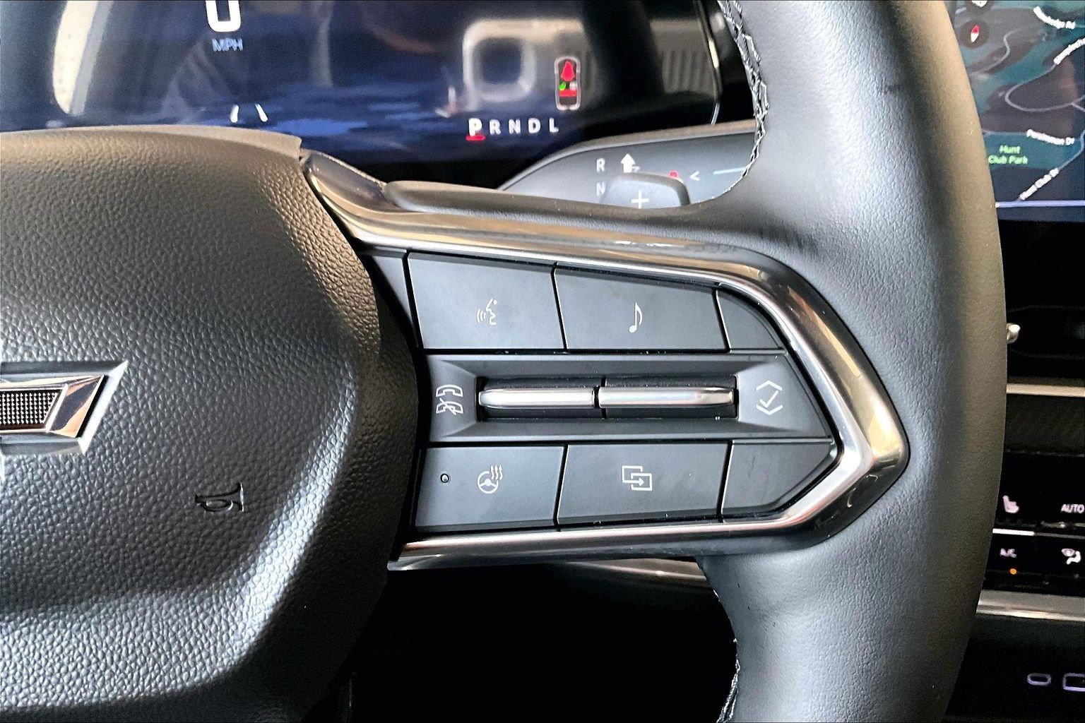 2027 Chevrolet Equinox LT - Photo 26