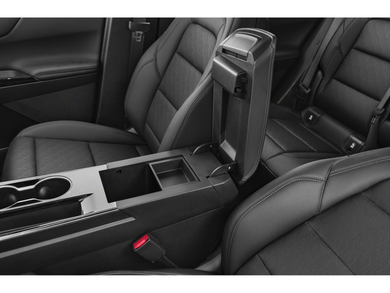 2027 Chevrolet Equinox LT - Photo 11