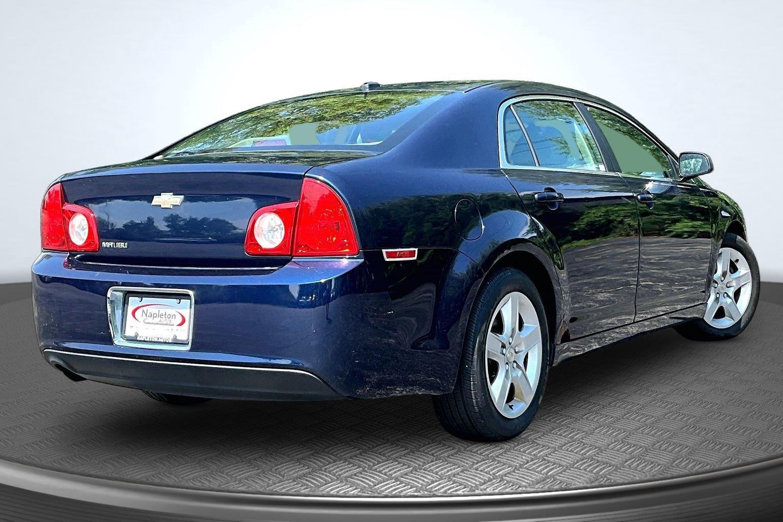 Used 2010 Chevrolet Malibu 1LS with VIN 1G1ZB5EB5AF225580 for sale in St. Charles, IL