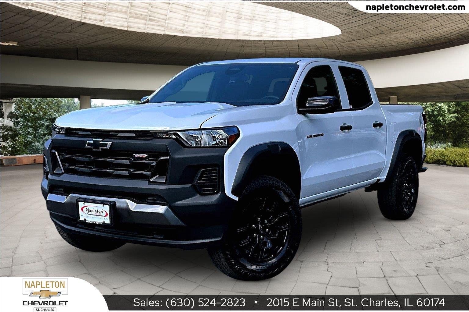 Summit White 2026 Chevrolet Colorado Pickup Truck Four-Wheel Drive 8-Speed Automatic