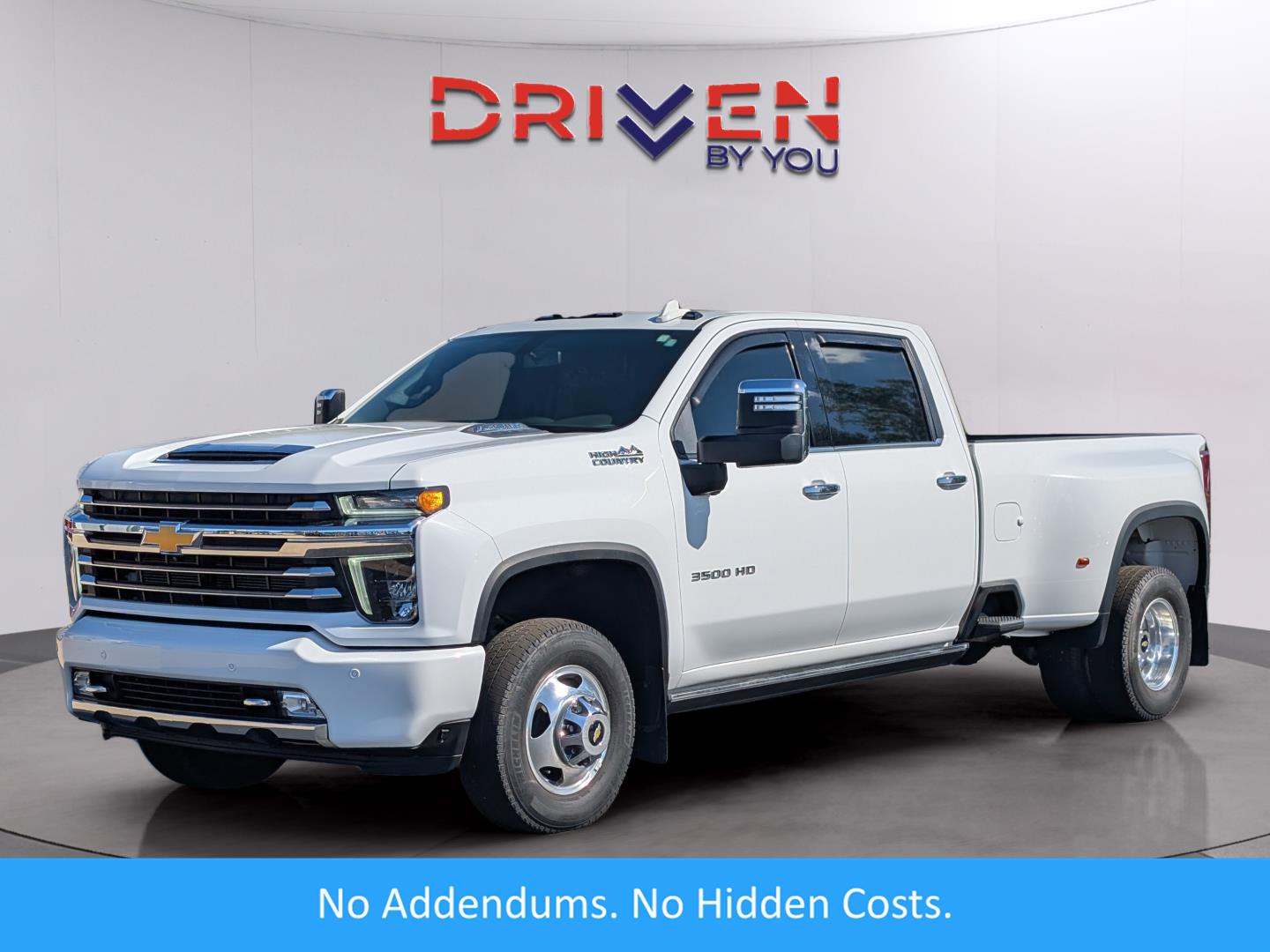 Summit White 2022 Chevrolet Silverado 3500HD High Country Crew Cab 4WD Pickup Truck Four-Wheel Drive Automatic