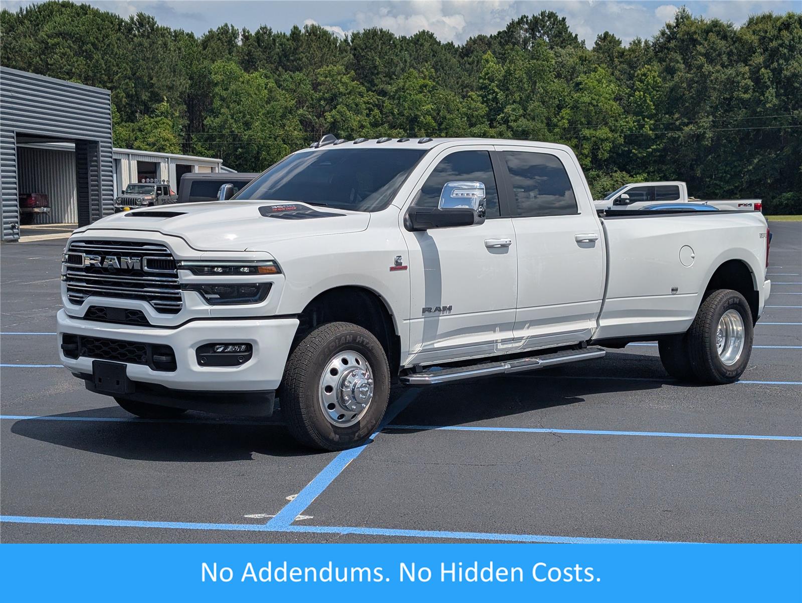 2026 RAM 3500 Laramie Crew Cab LB DRW 4WD