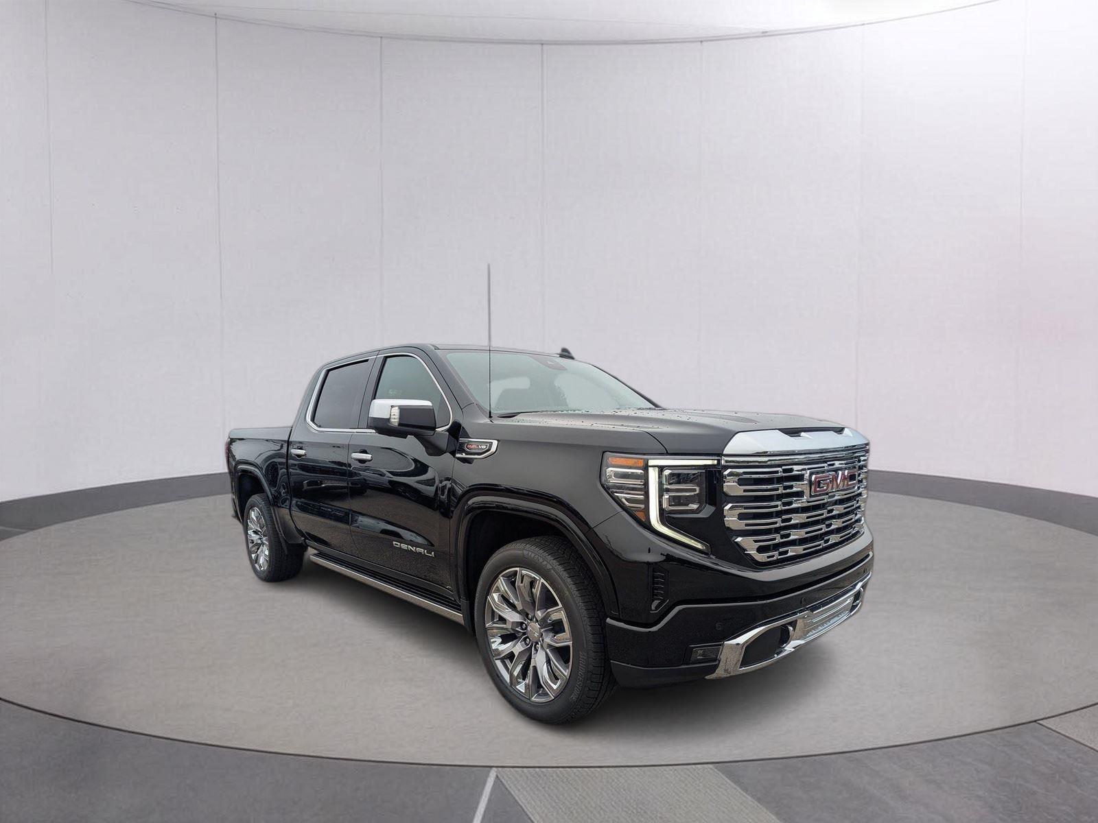 Onyx Black 2026 GMC Sierra 1500 Pickup Truck Four-Wheel Drive Automatic