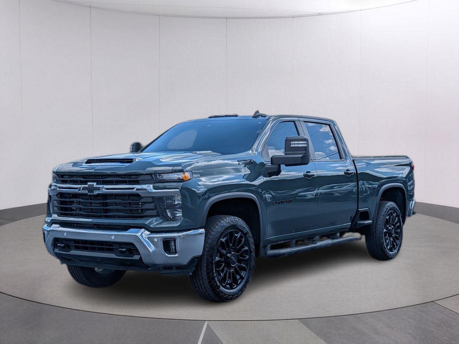 Cypress Gray 2026 Chevrolet Silverado 2500HD Pickup Truck Four-Wheel Drive Automatic