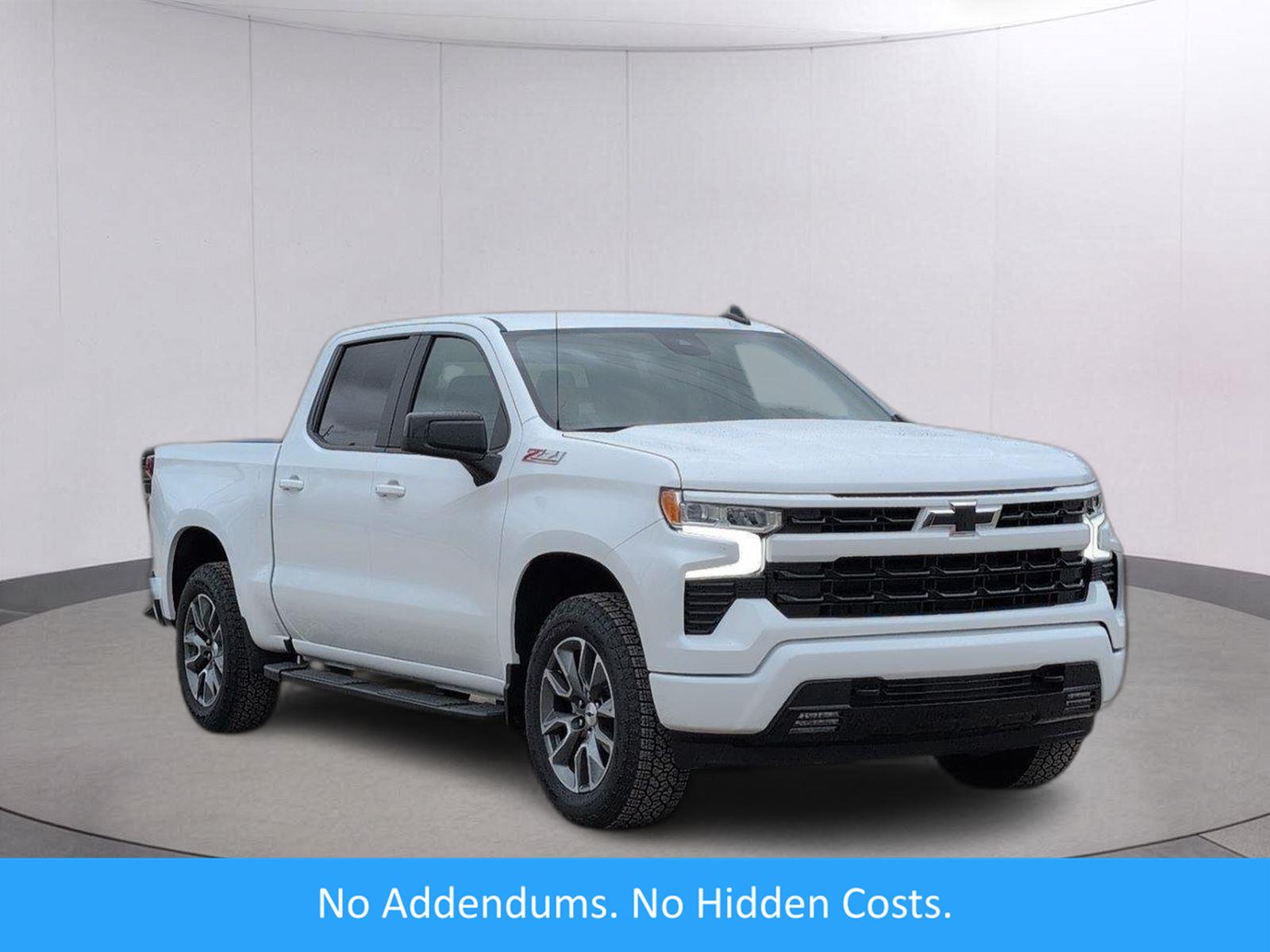 Summit White 2026 Chevrolet Silverado 1500 Pickup Truck Four-Wheel Drive Automatic