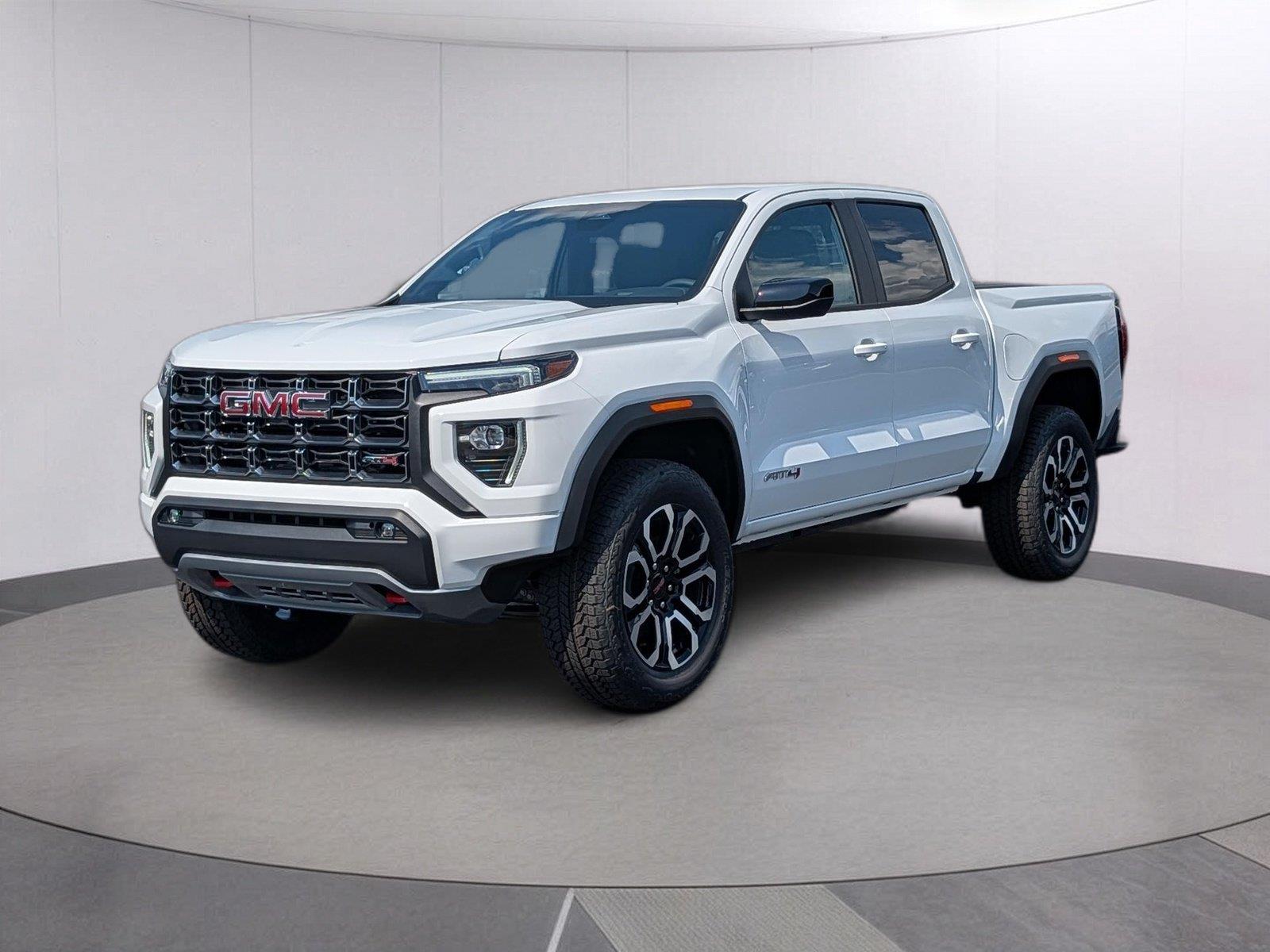 Summit White 2026 GMC Canyon Pickup Truck Four-Wheel Drive 8-Speed Automatic