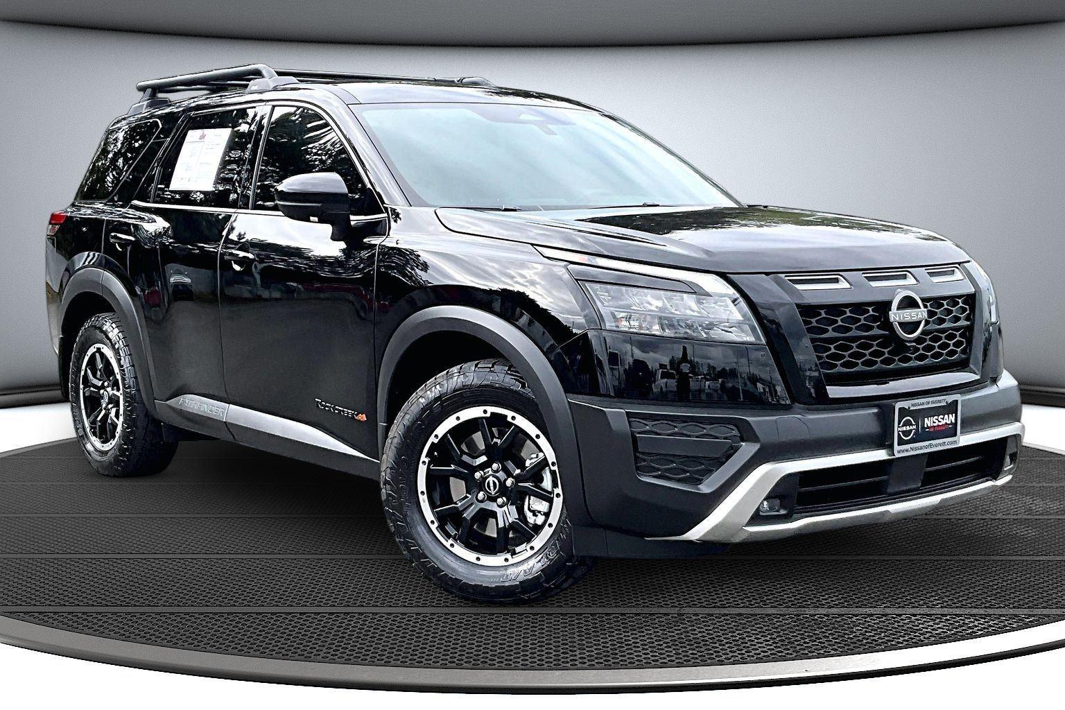 Super Black 2024 Nissan Pathfinder SUV / Crossover All-Wheel Drive Automatic
