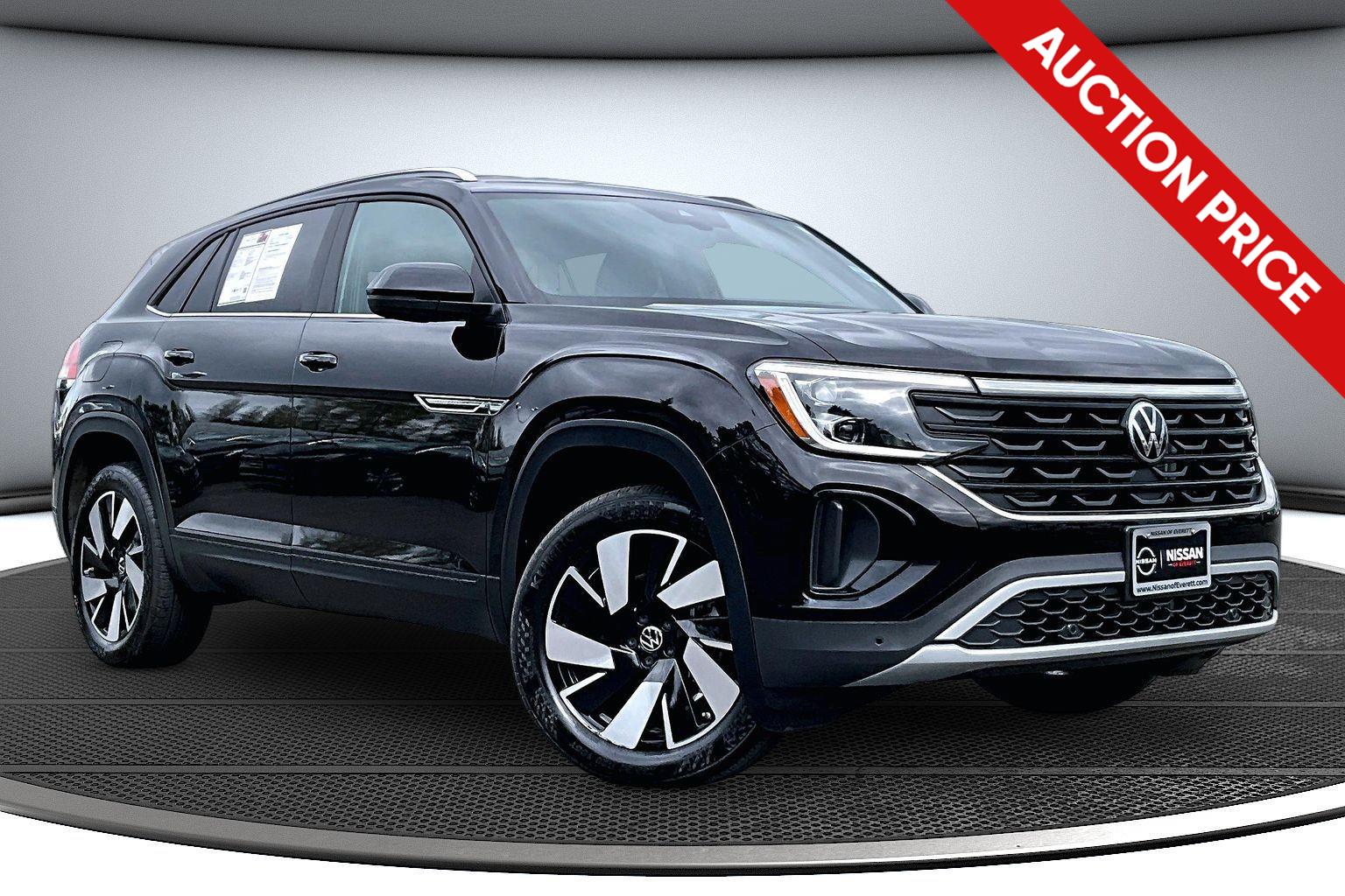 Deep Black Pearl 2025 Volkswagen Atlas Cross Sport SUV / Crossover Front-Wheel Drive Automatic