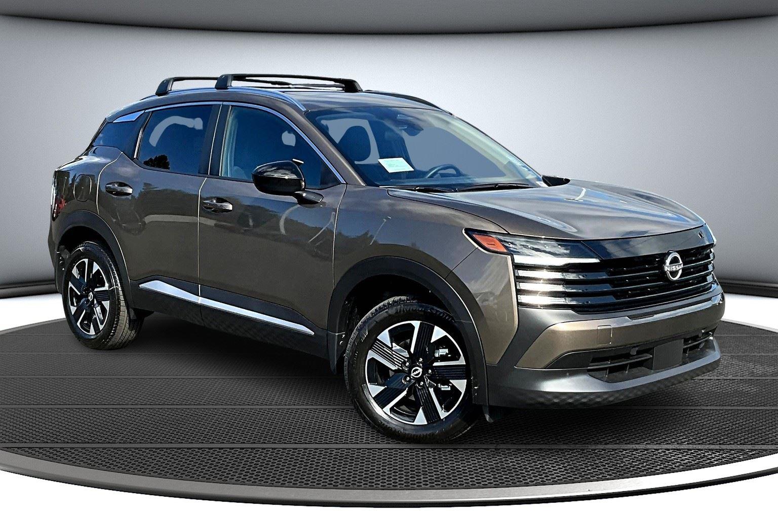 Brown (Canyon Bronze Metallic) 2026 Nissan Kicks SUV / Crossover All-Wheel Drive Continuously Variable Transmission