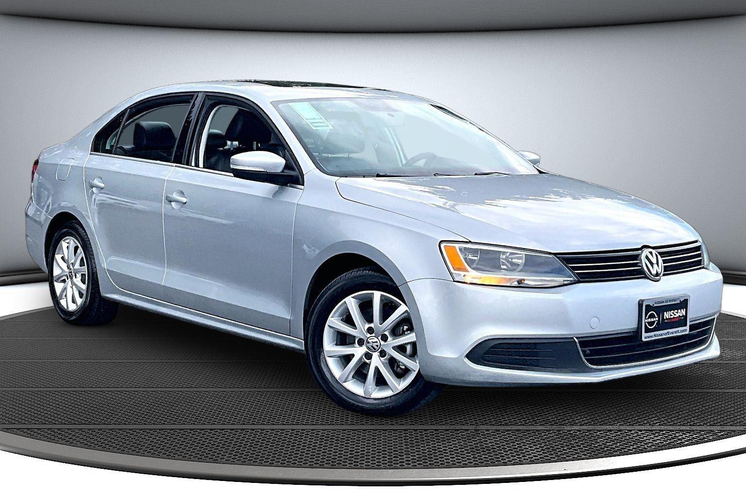 Reflex Silver Metallic 2014 Volkswagen Jetta Sedan Front-Wheel Drive Automatic