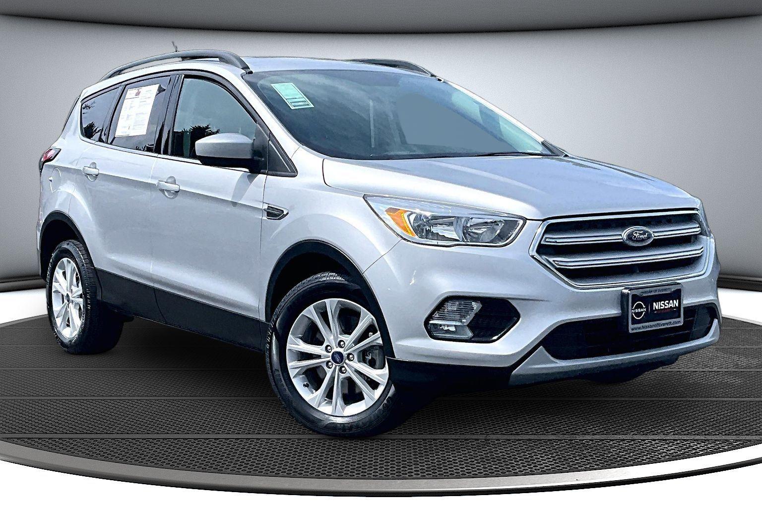 Ingot Silver Metallic 2018 Ford Escape SUV / Crossover All-Wheel Drive 6-Speed Automatic