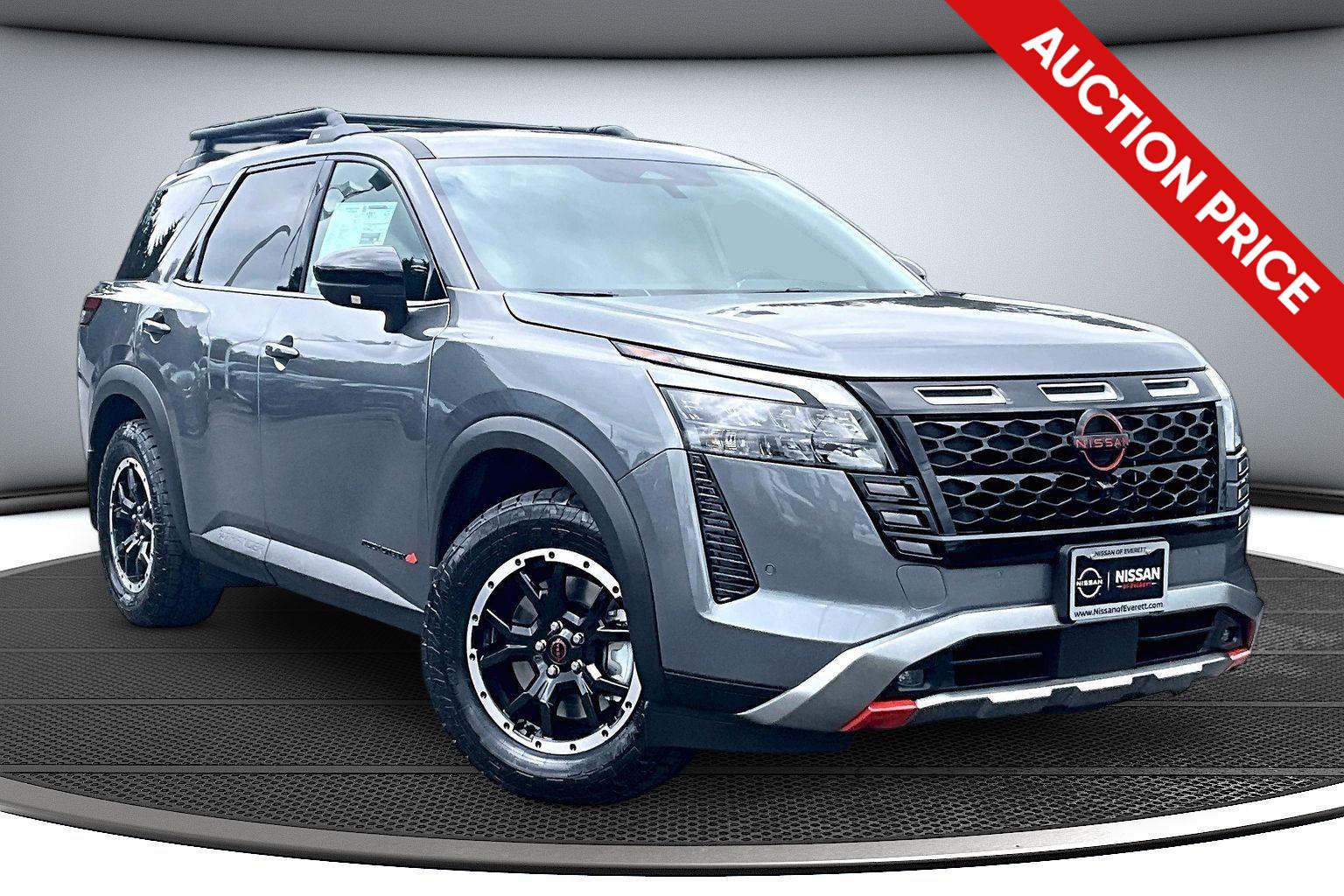 Gray (Gun Metallic) 2026 Nissan Pathfinder SUV / Crossover All-Wheel Drive Automatic