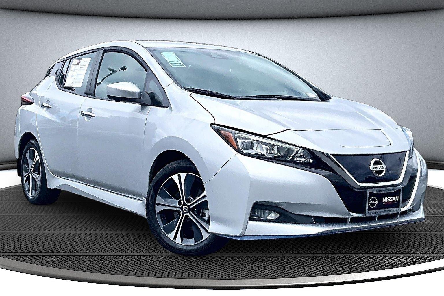 Brilliant Silver 2022 Nissan LEAF Hatchback Front-Wheel Drive Automatic