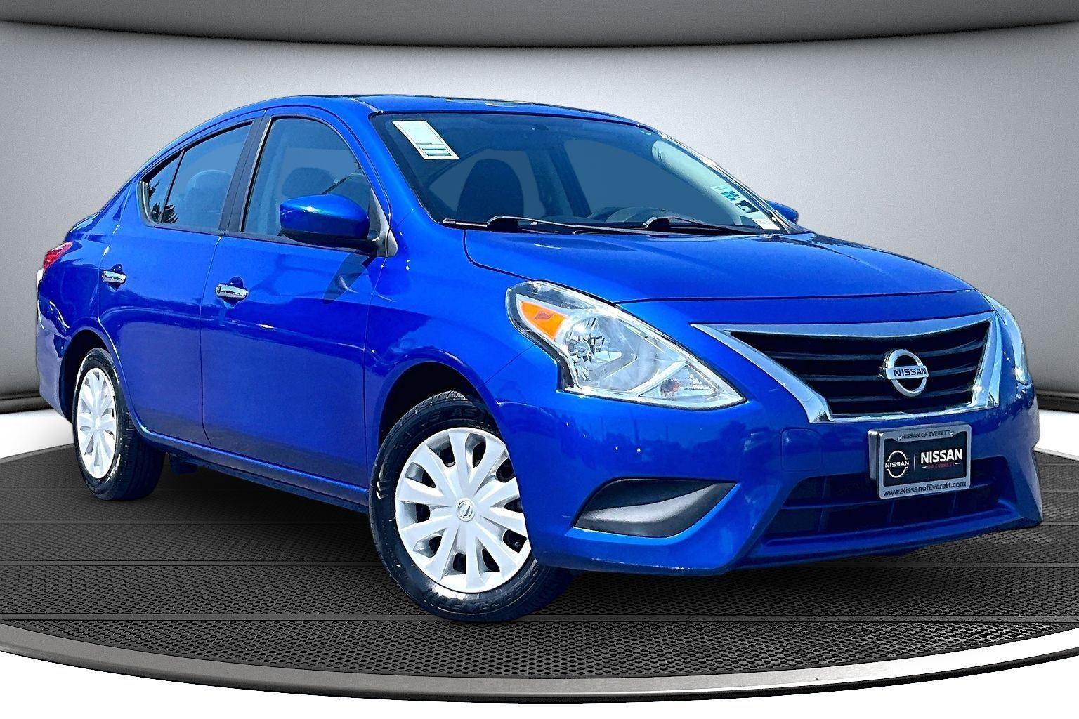 Metallic Blue 2017 Nissan Versa Sedan Front-Wheel Drive Continuously Variable Transmission