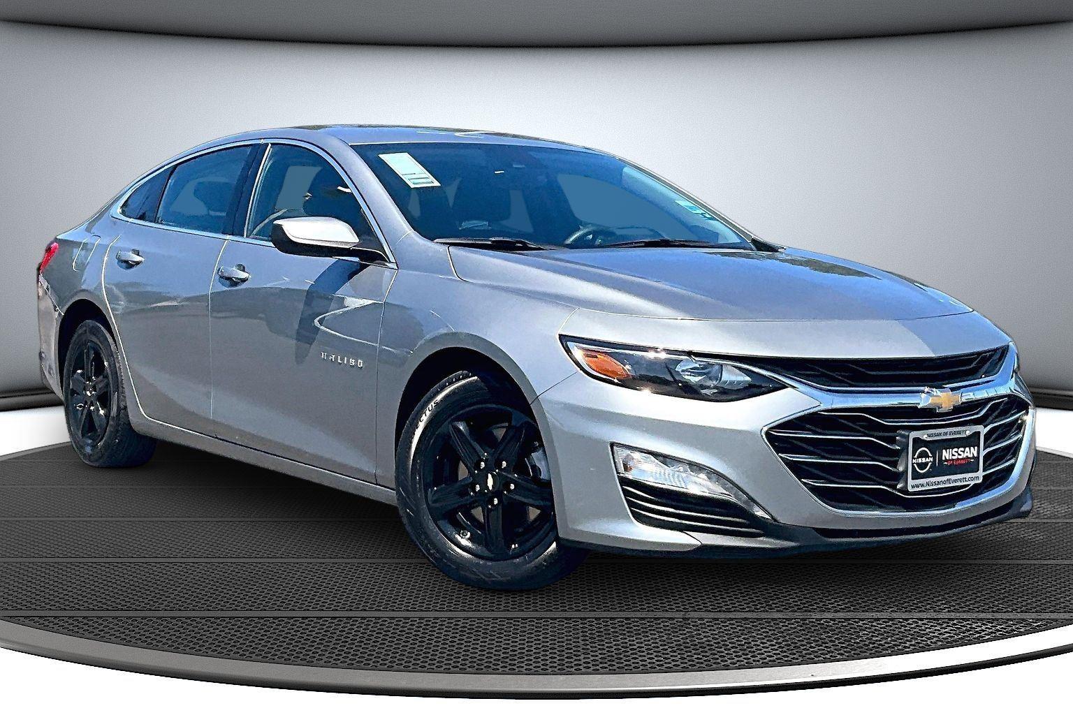 Sterling Gray Metallic 2024 Chevrolet Malibu Sedan Front-Wheel Drive Continuously Variable Transmission