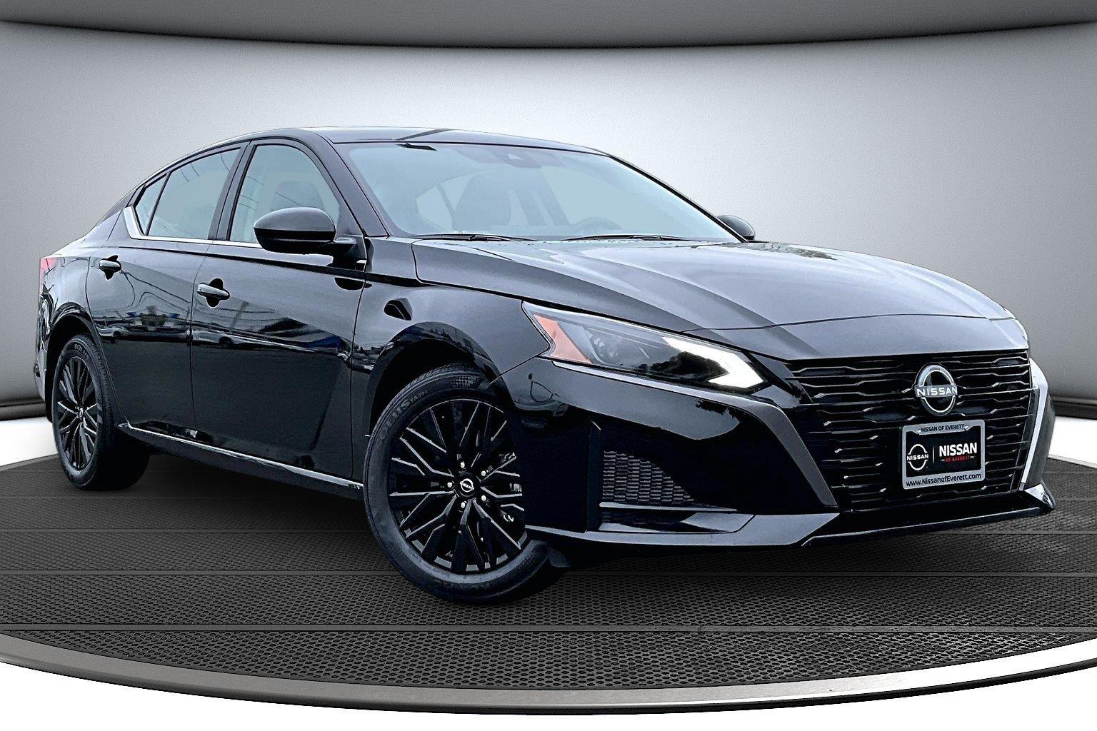 Super Black 2026 Nissan Altima Sedan All-Wheel Drive Continuously Variable Transmission