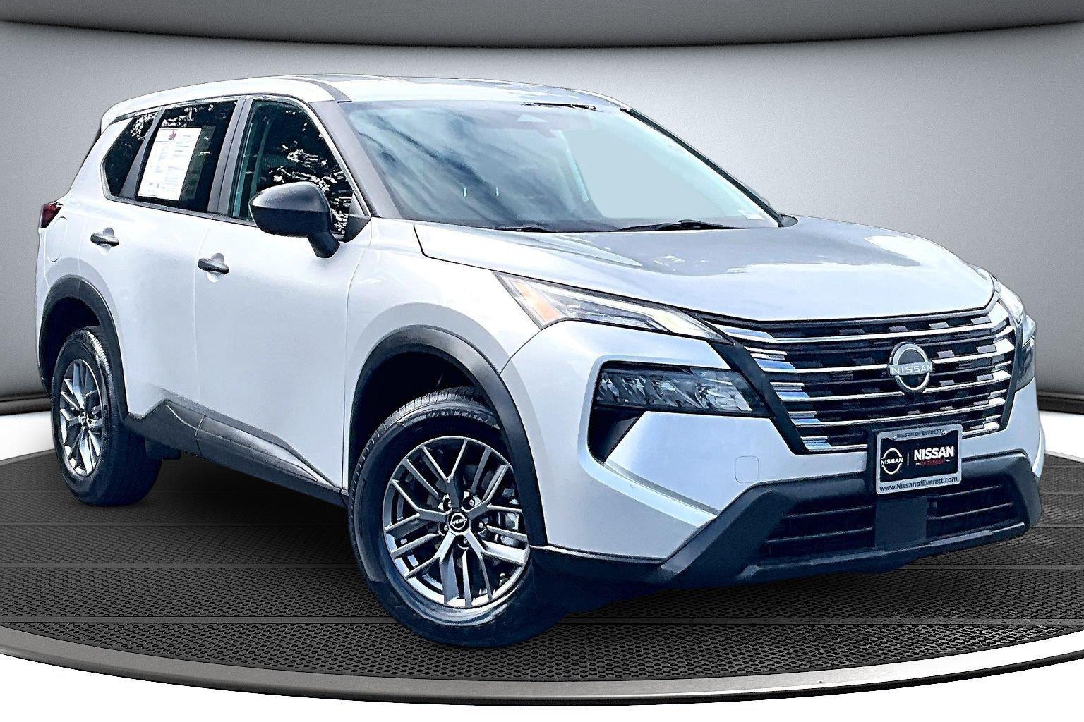 Brilliant Silver Metallic 2024 Nissan Rogue SUV / Crossover All-Wheel Drive Continuously Variable Transmission