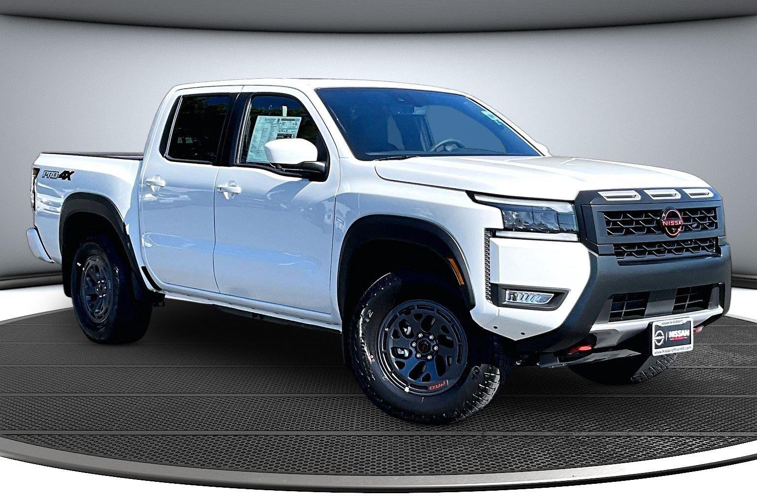 Glacier White 2026 Nissan Frontier Pickup Truck Four-Wheel Drive Automatic