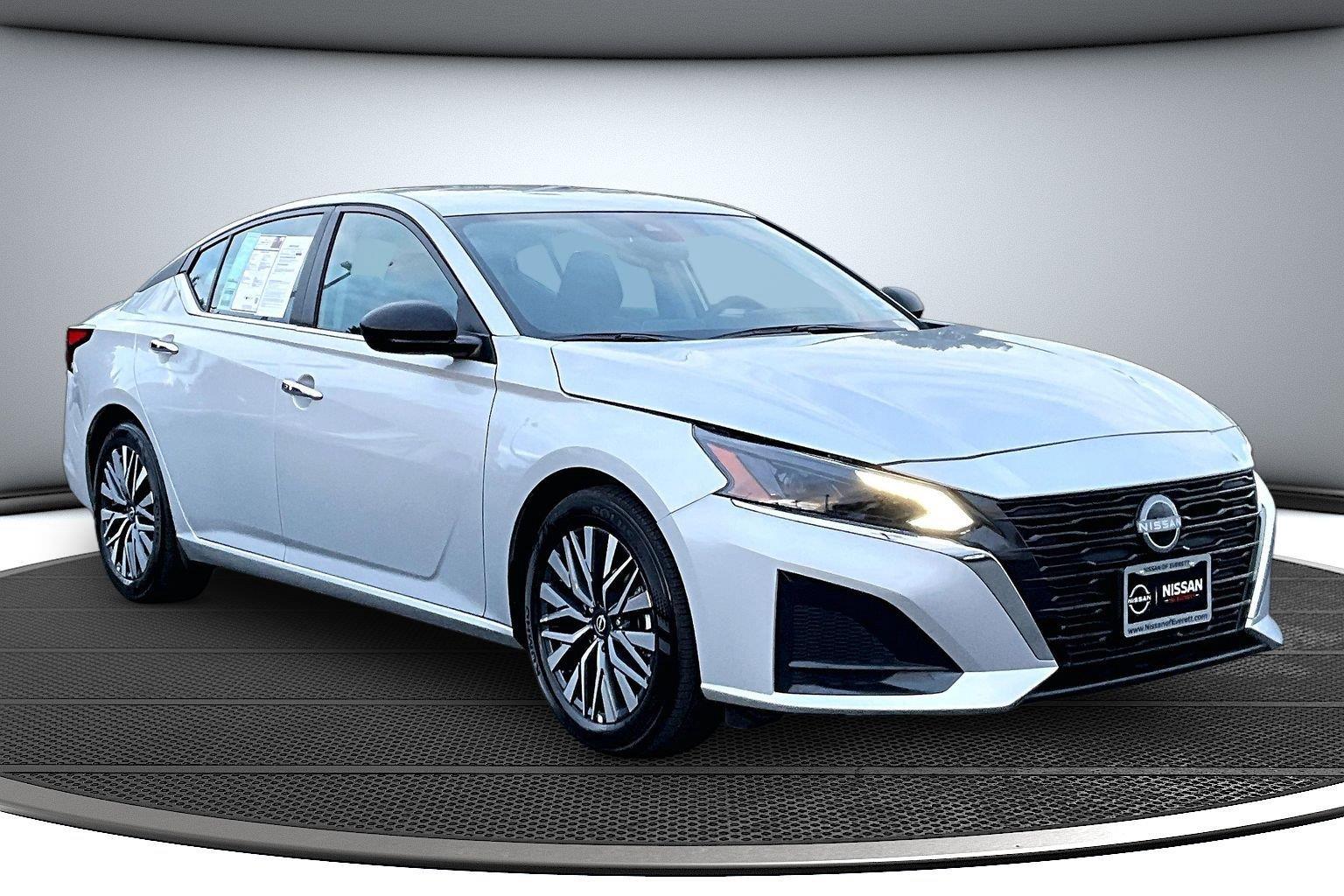 2025 Nissan Altima 2.5 SV FWD